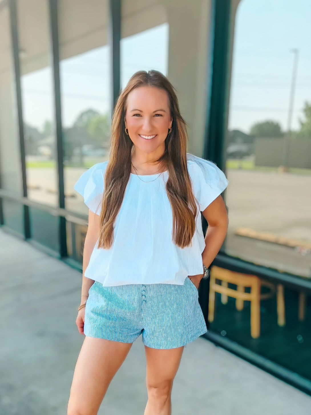BLUE PINSTRIPE LINEN SHORTS