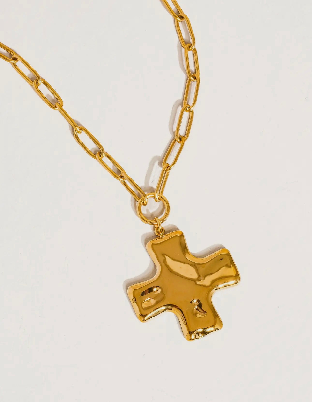 BARI CROSS NECKLACE