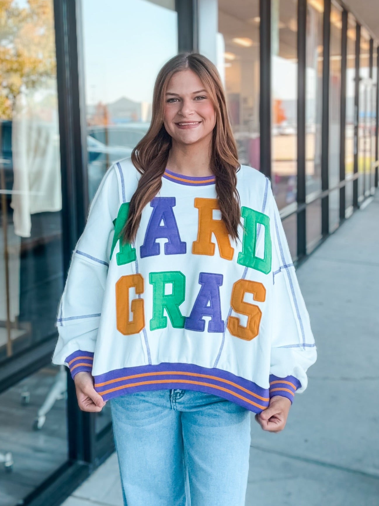 BEAD CATCHER SWEATSHIRT