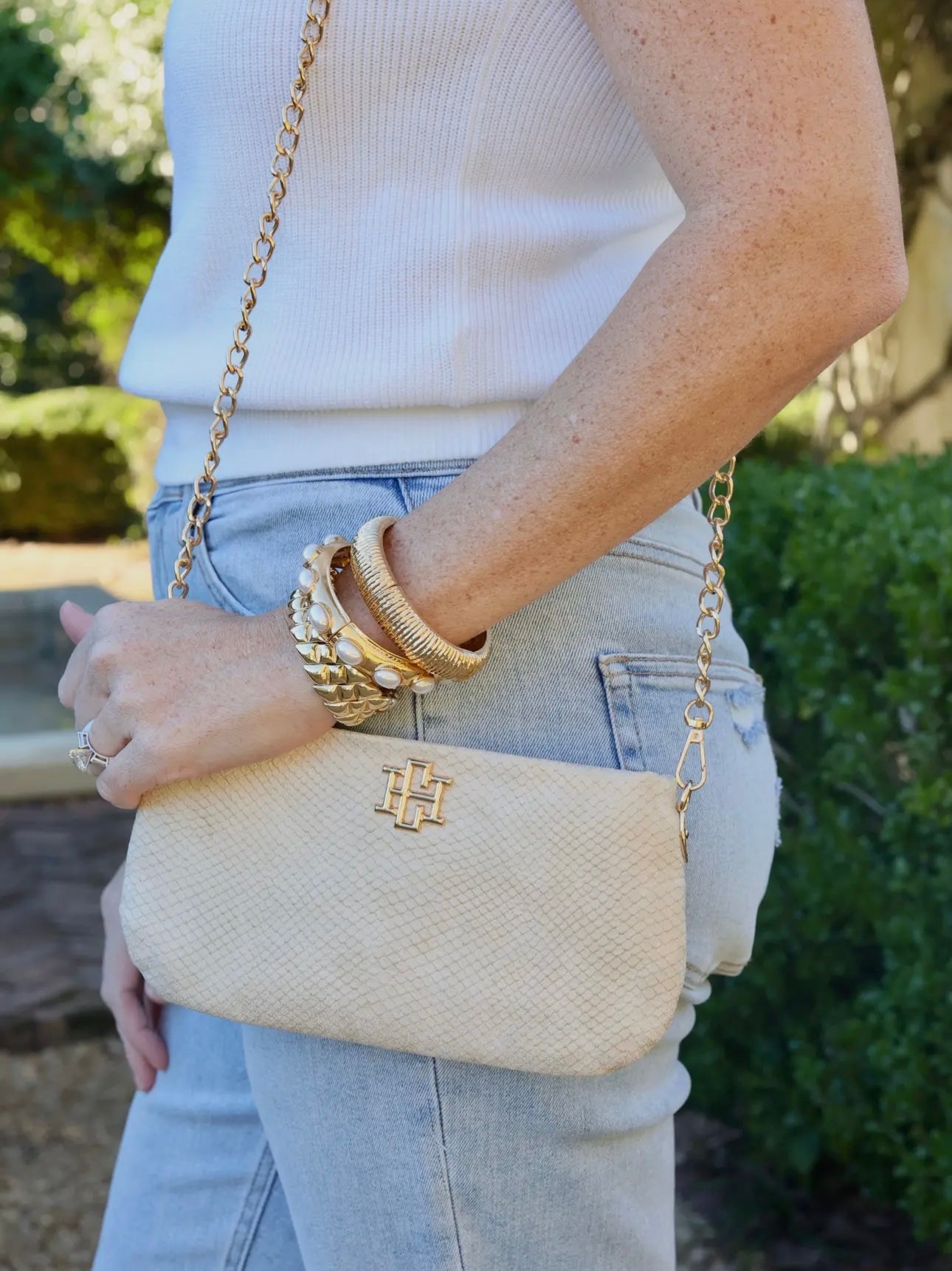 LIVI CROSSBODY BAG