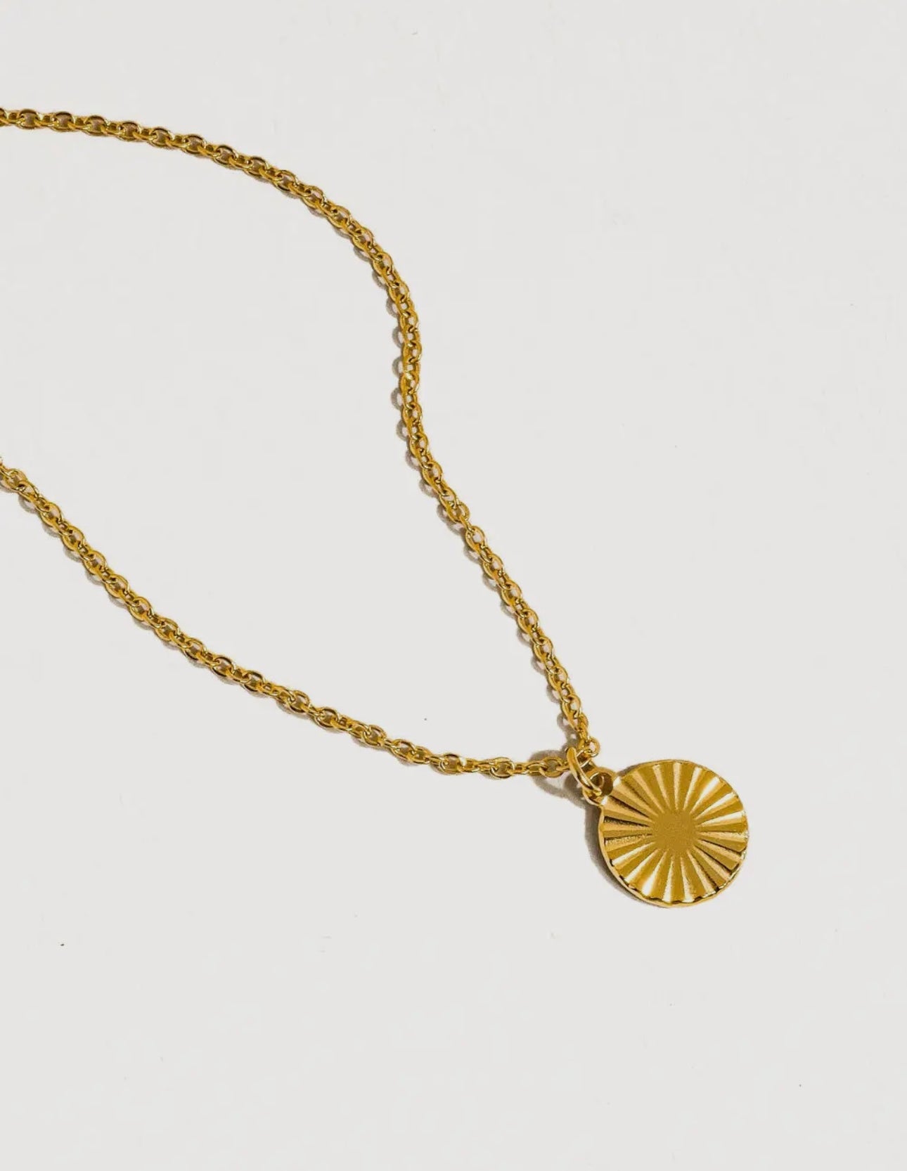WR SUN GAZE NECKLACE