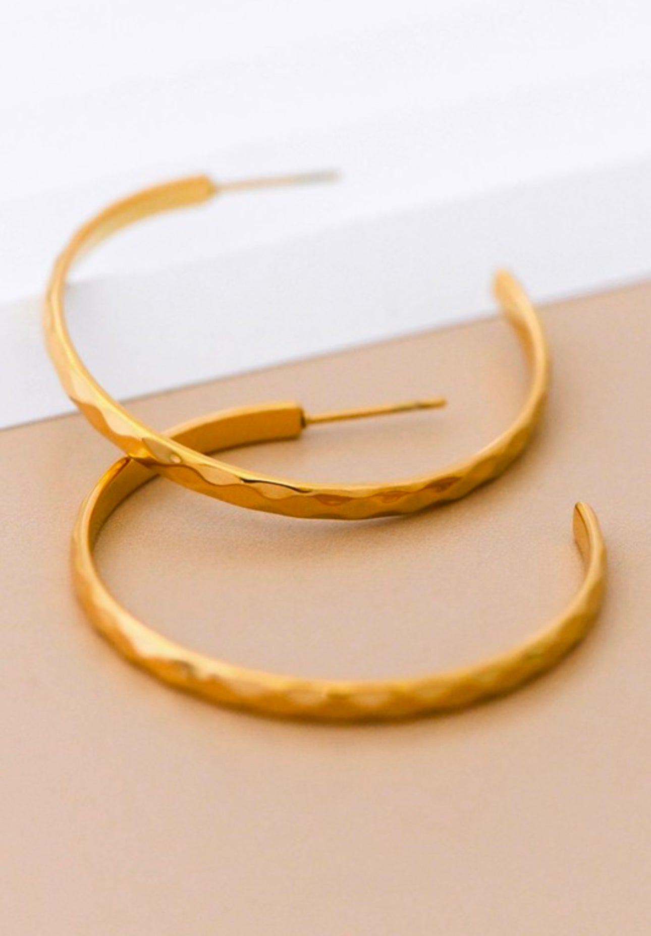 TEXTURED HOOPS WR