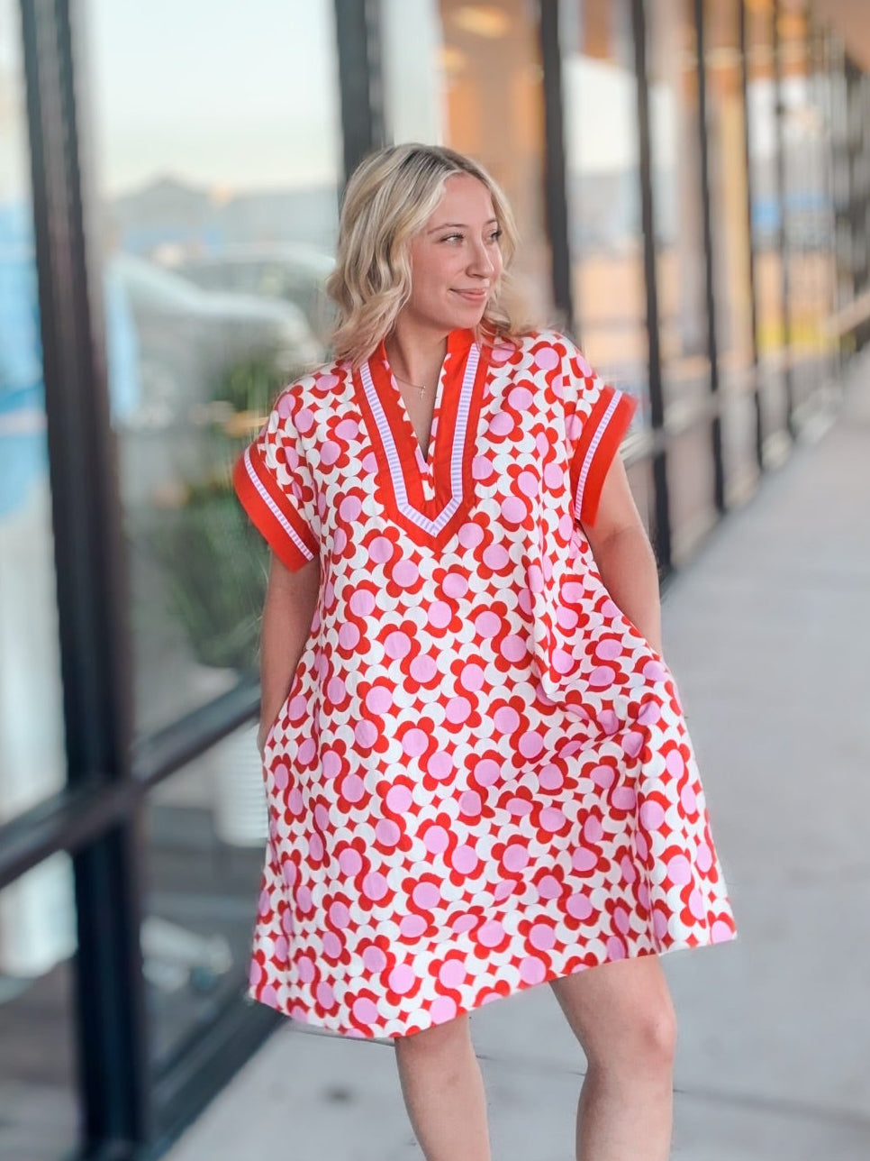 ON EDGE CORAL BABYDOLL DRESS