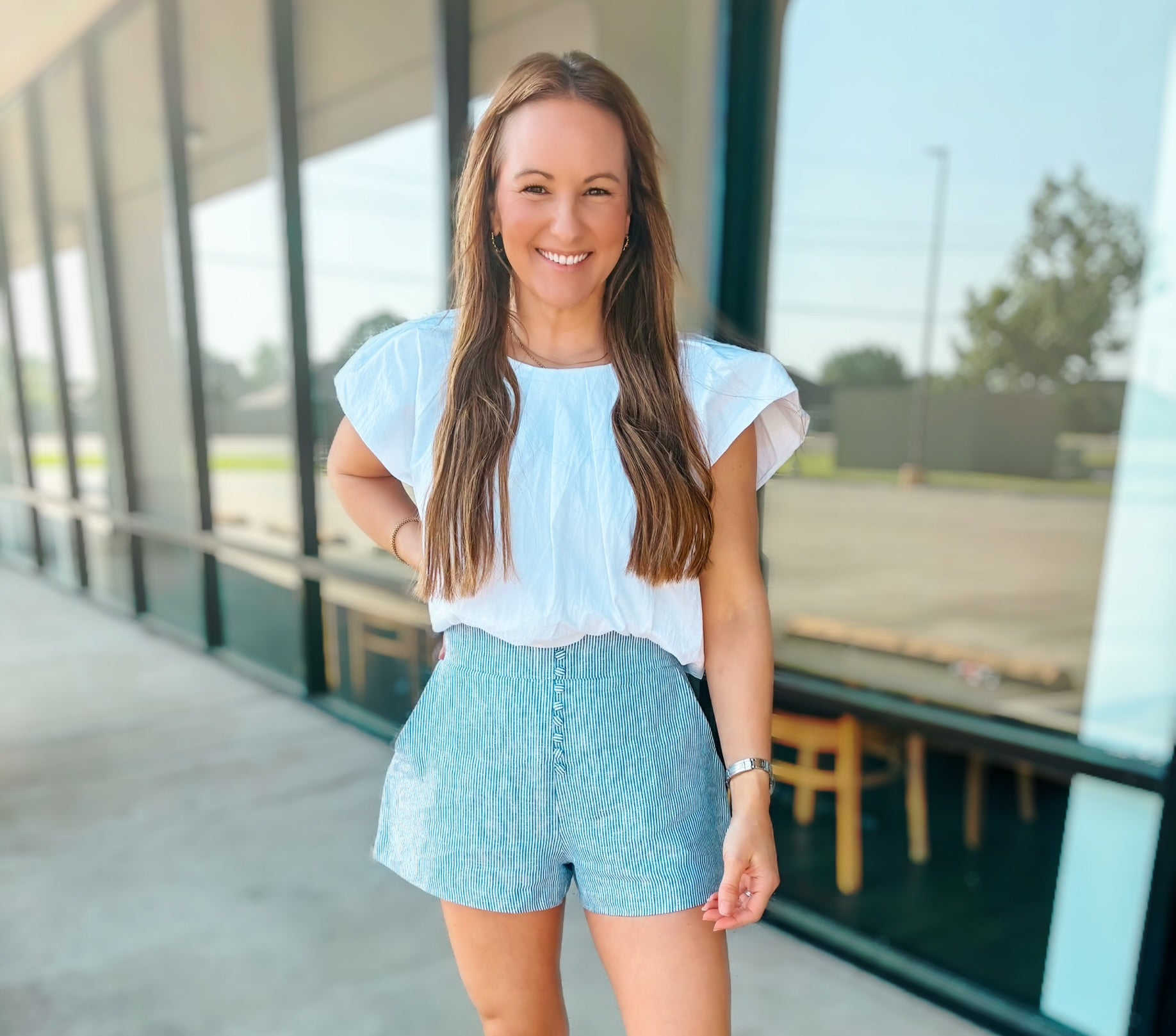 BLUE PINSTRIPE LINEN SHORTS