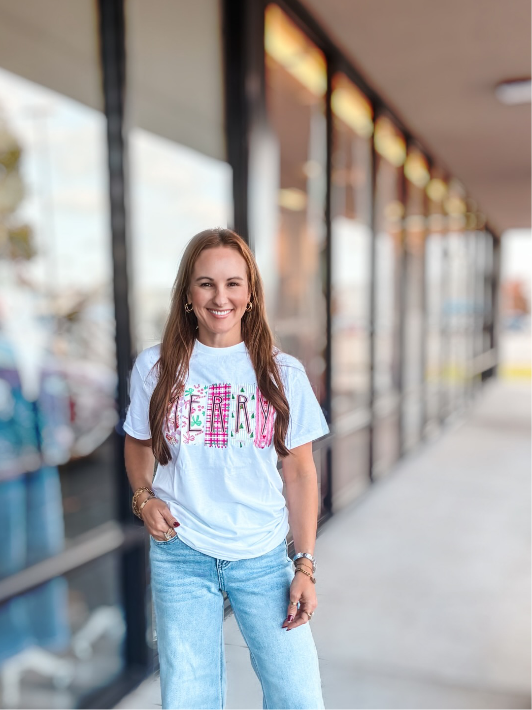 FESTIVE VIBES T-SHIRT