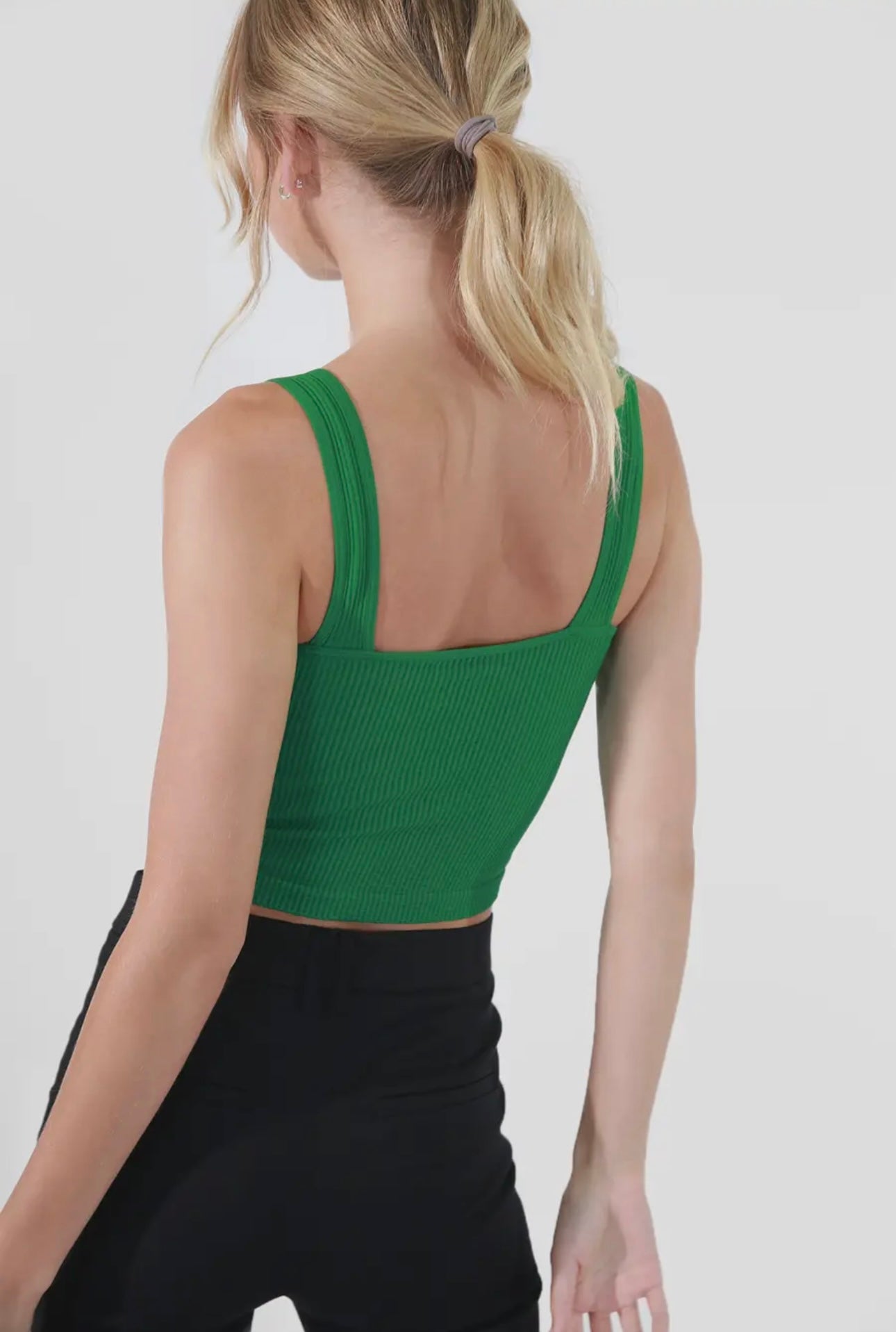 V NECK RIBBED CROP TOP 7575