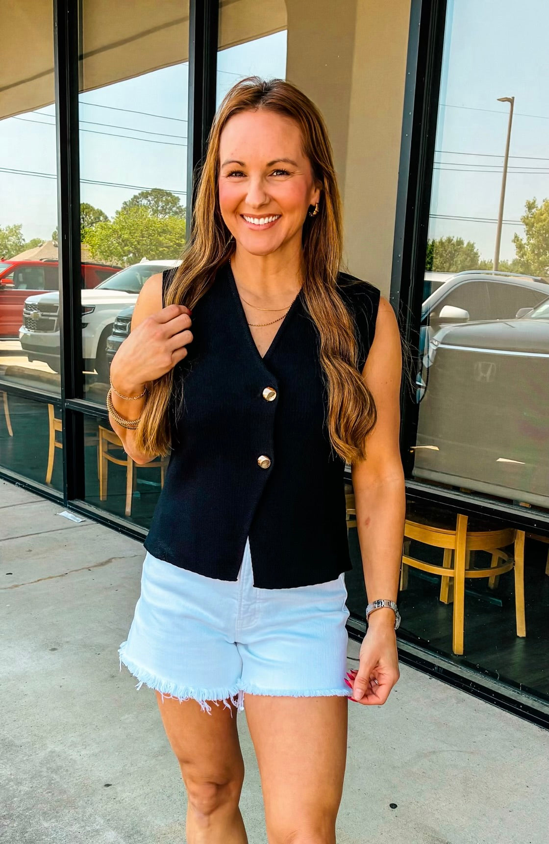 CHIC SWEATER VEST