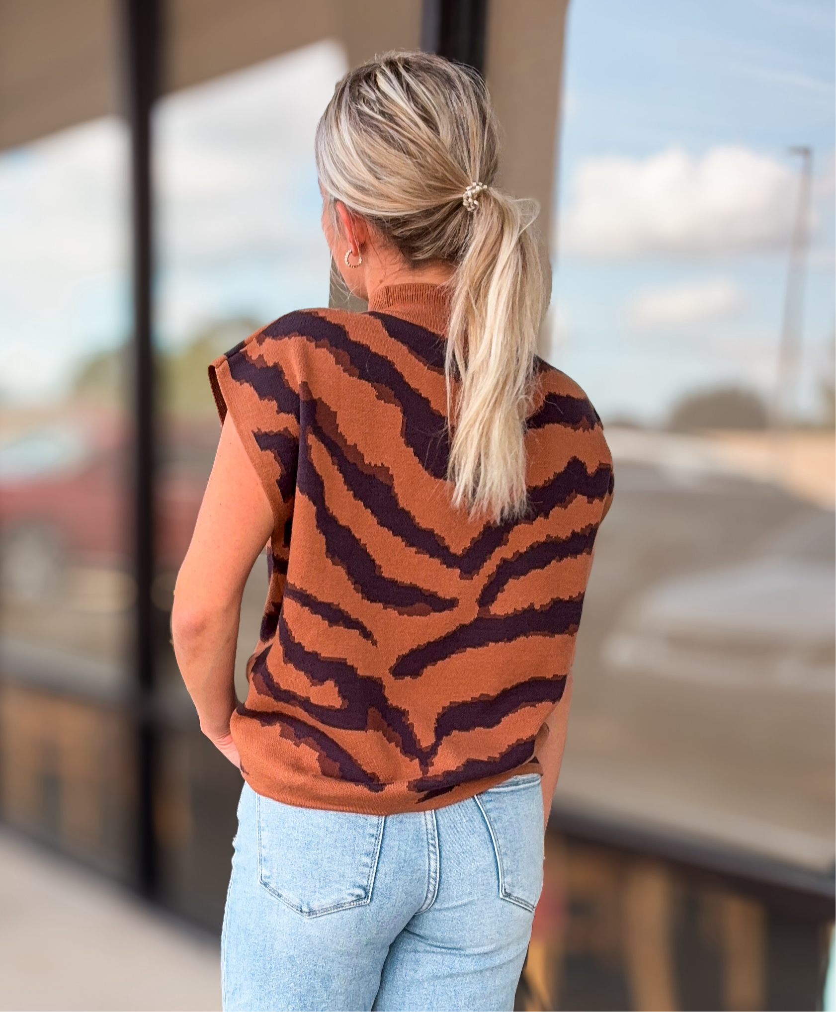 WILD INTENTIONS TOP