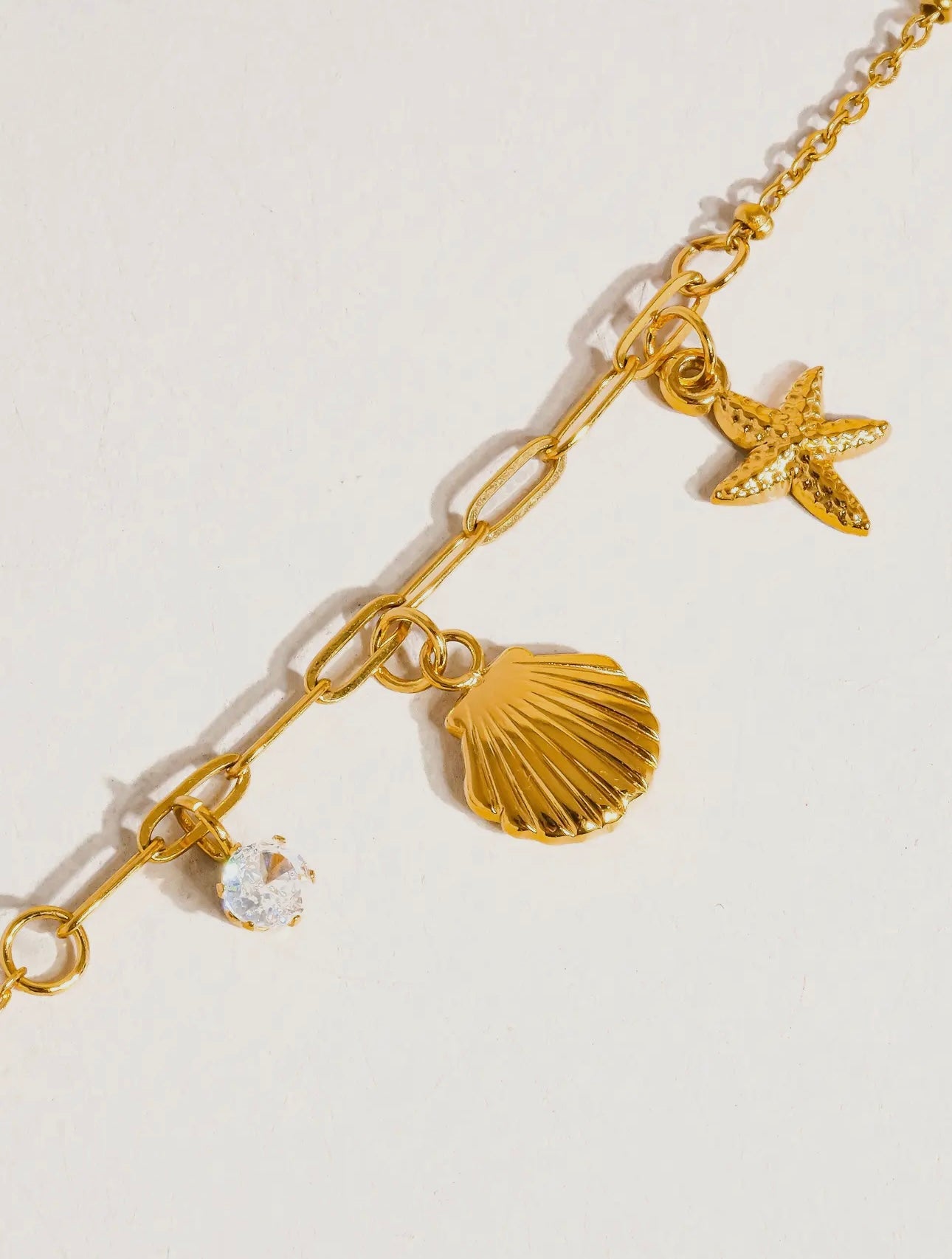 SHELL & START NECKLACE