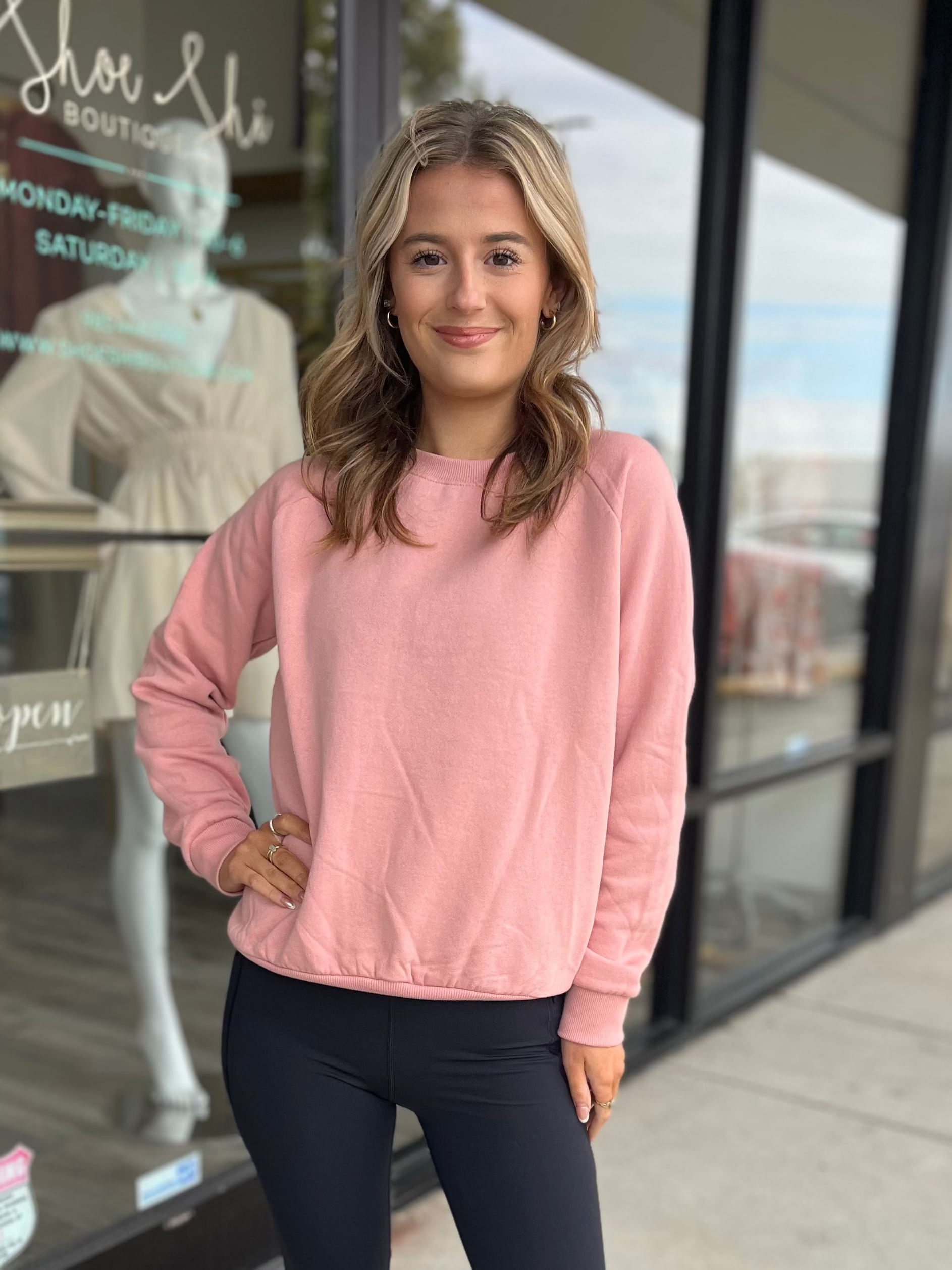 I'M WITH THE CREW SWEATSHIRT 704R