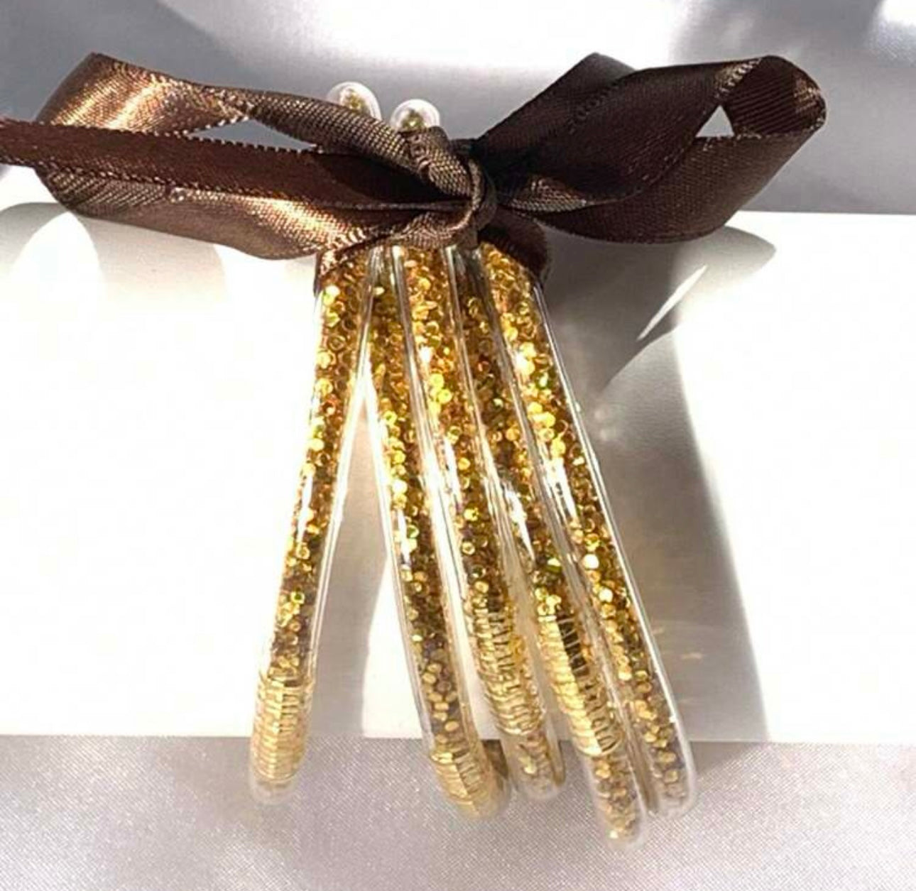 TRANSPARENT GLITTER BRACELETS