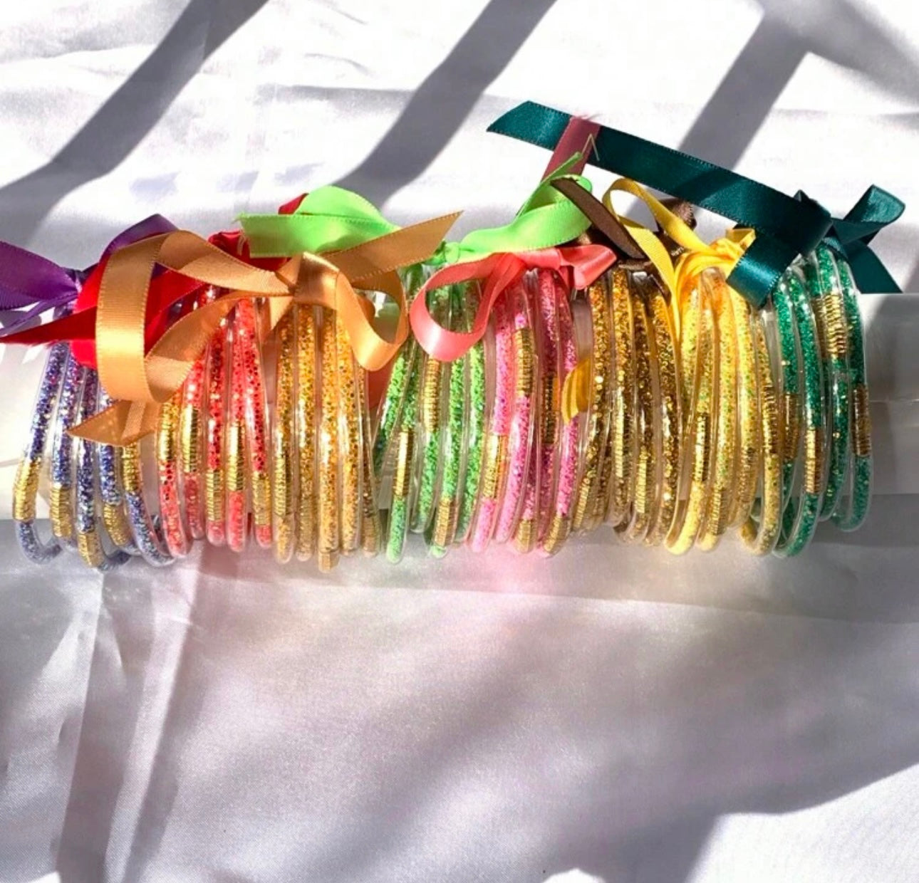 TRANSPARENT GLITTER BRACELETS