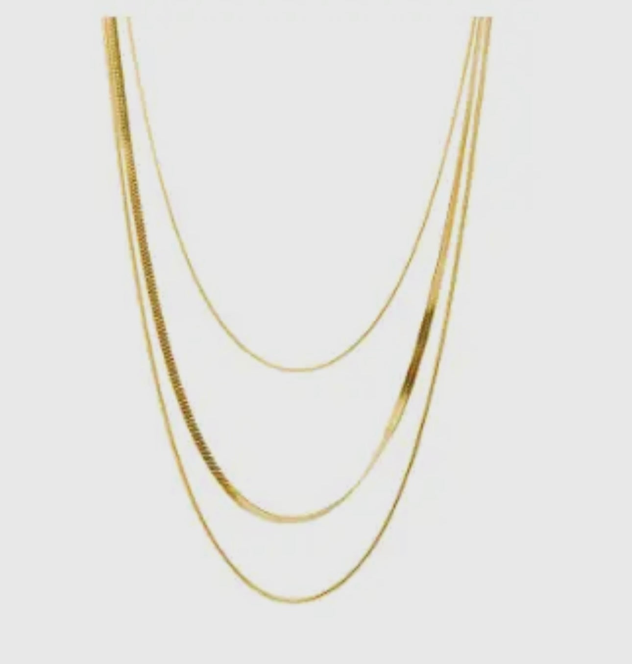 3S TRIPLE CHAIN NECKLACE