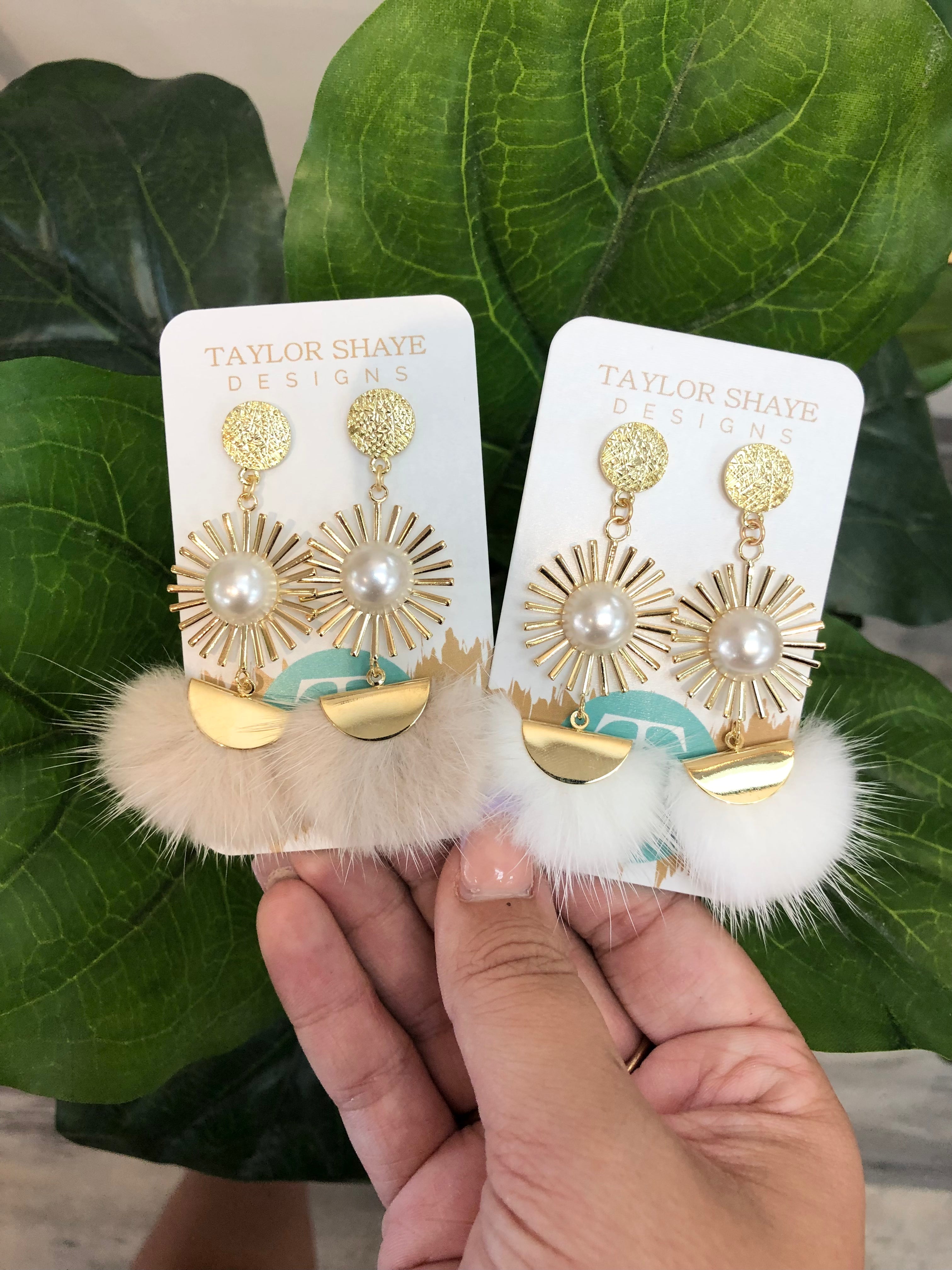 TS PEARL TASSEL DROP