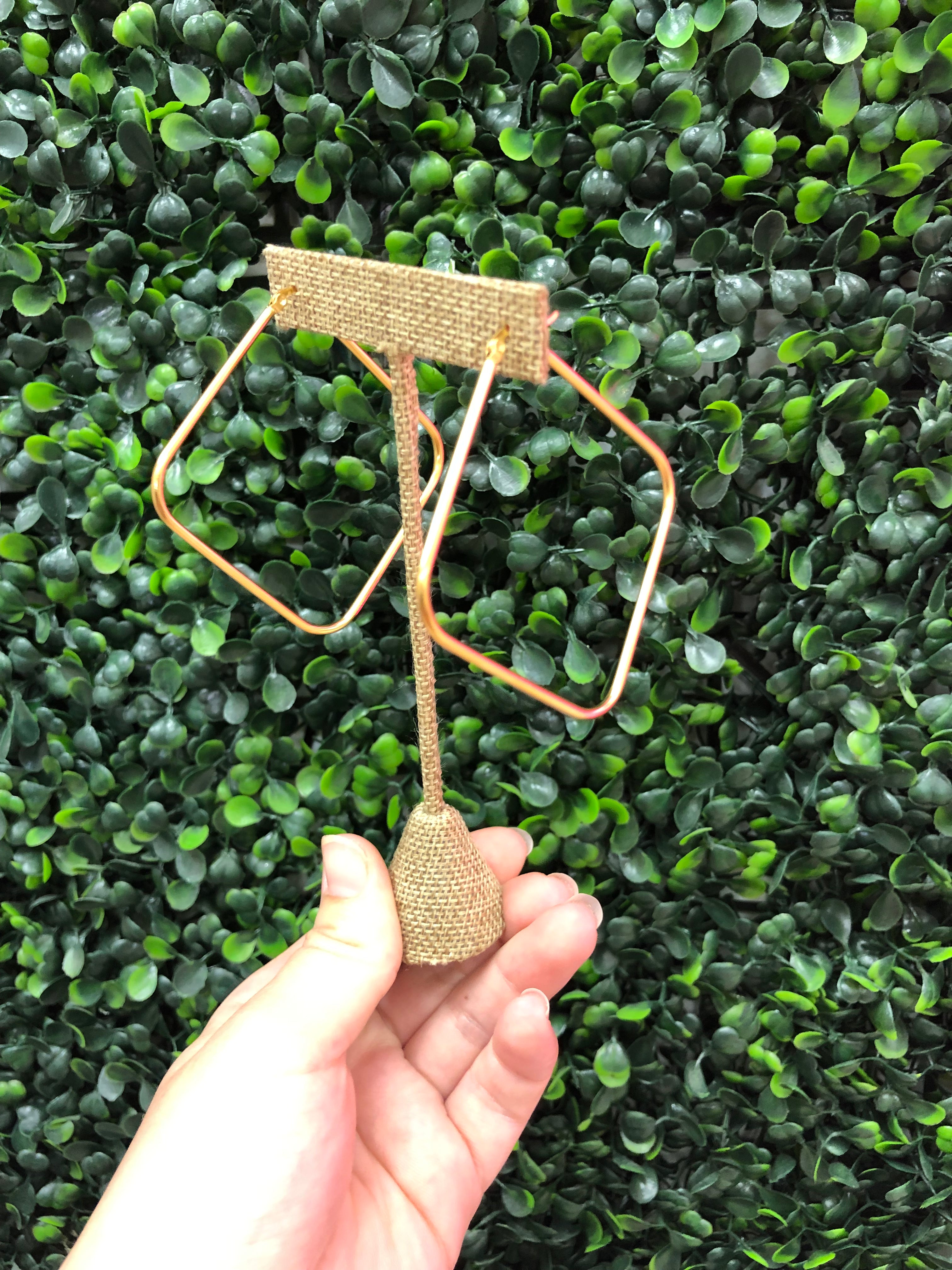 3S LADY BOSS EARRING