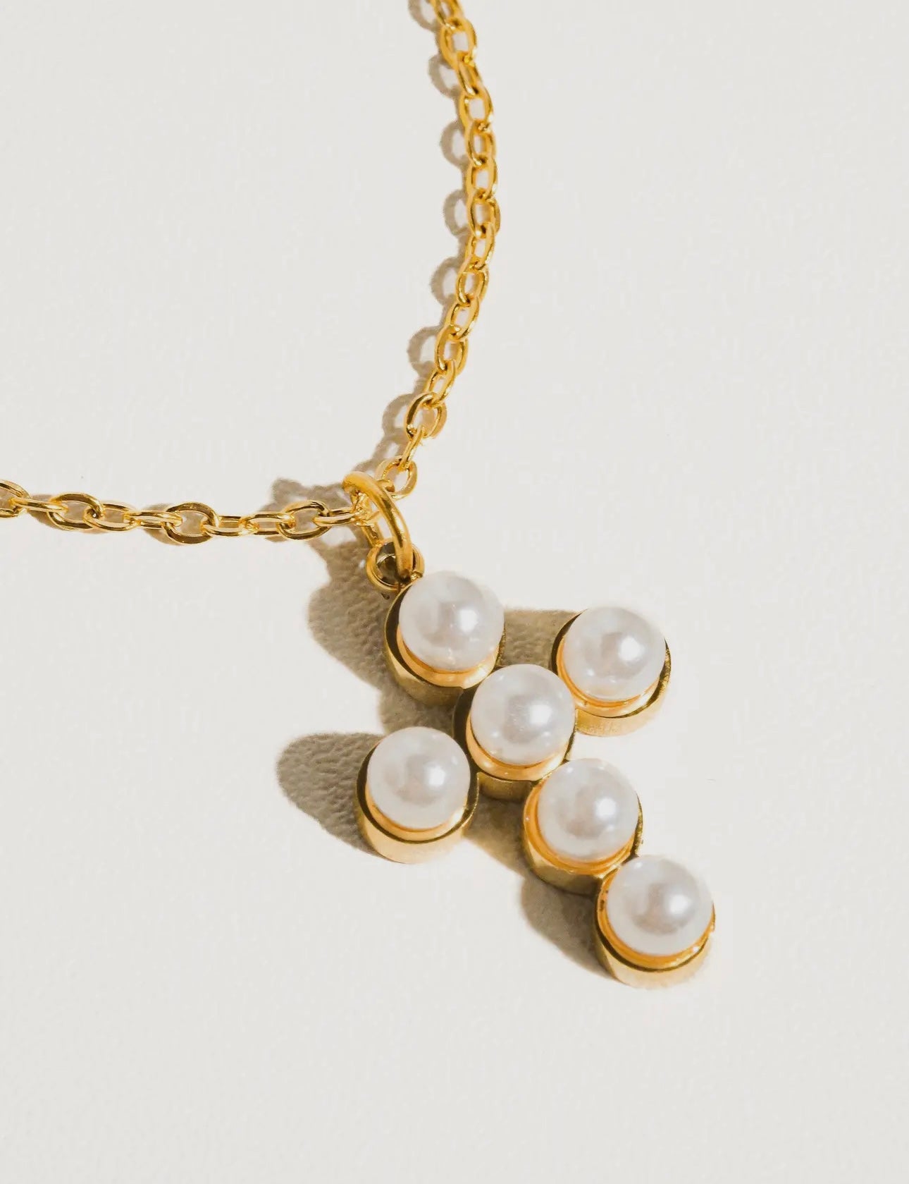 WR FAITH CROSS NECKLACE