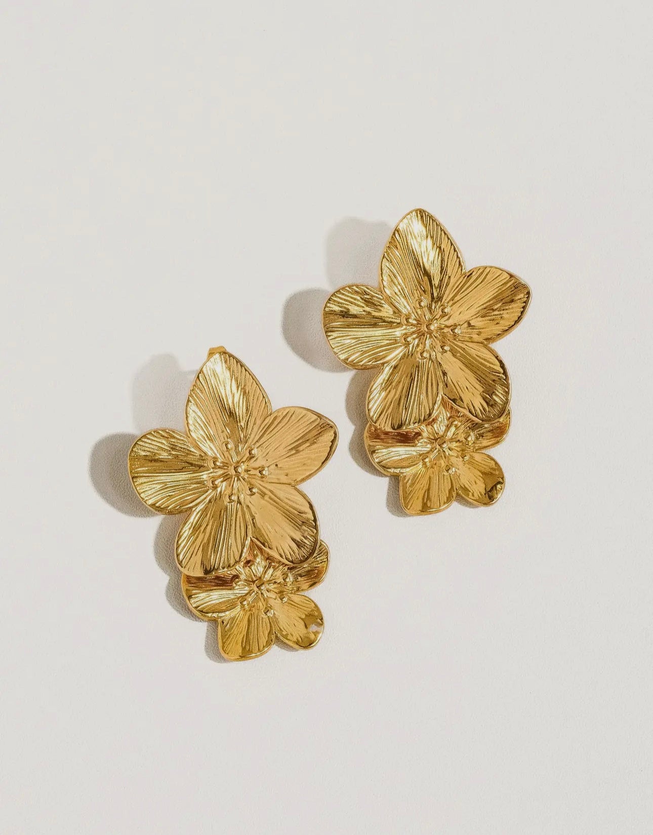 IVY FLOWER EARRINGS