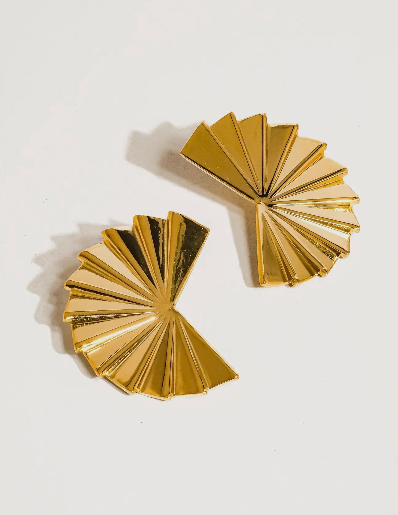 SOLINE FAN EARRING