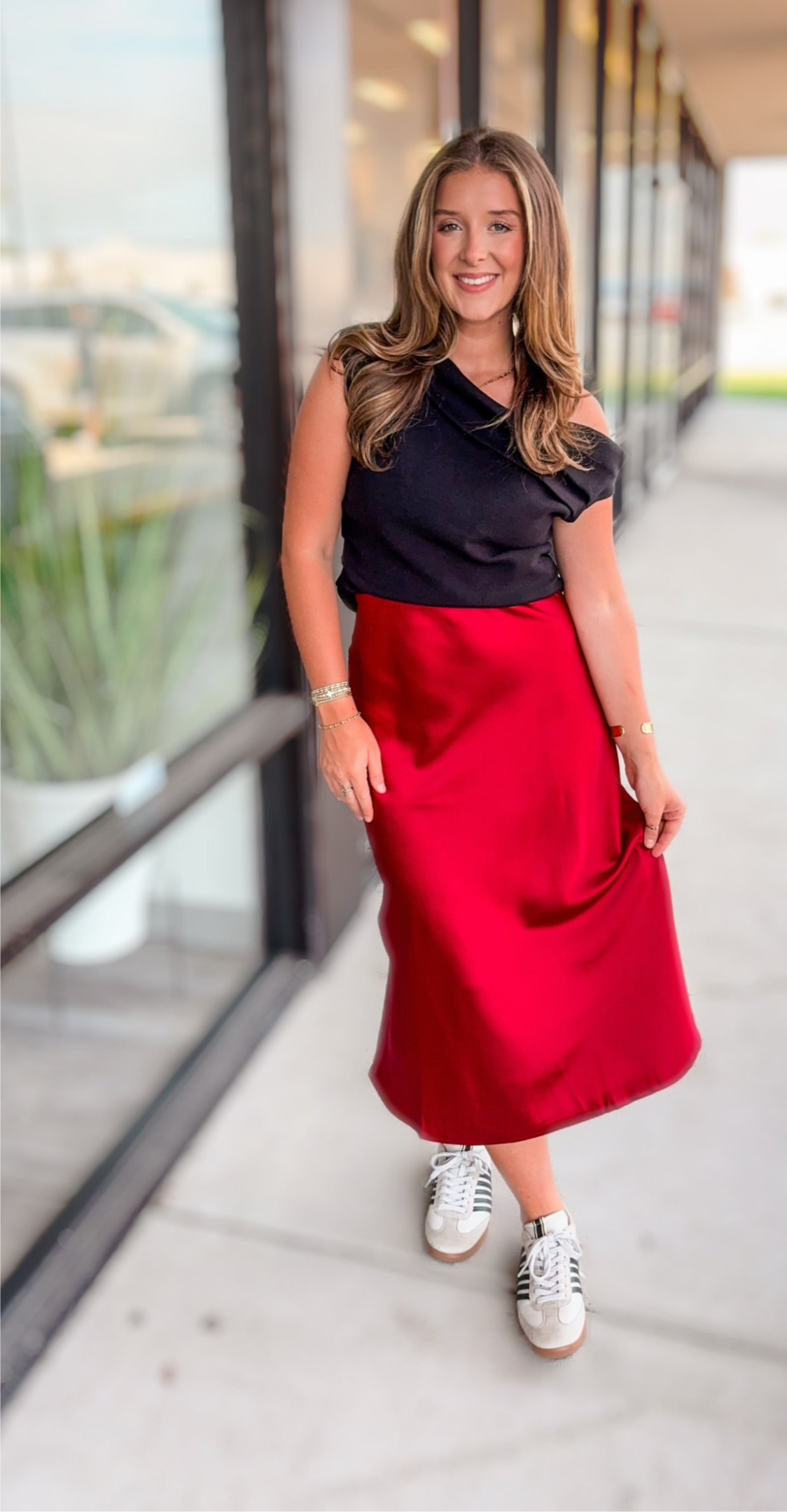 CHIC MOMENT MIDI SKIRT