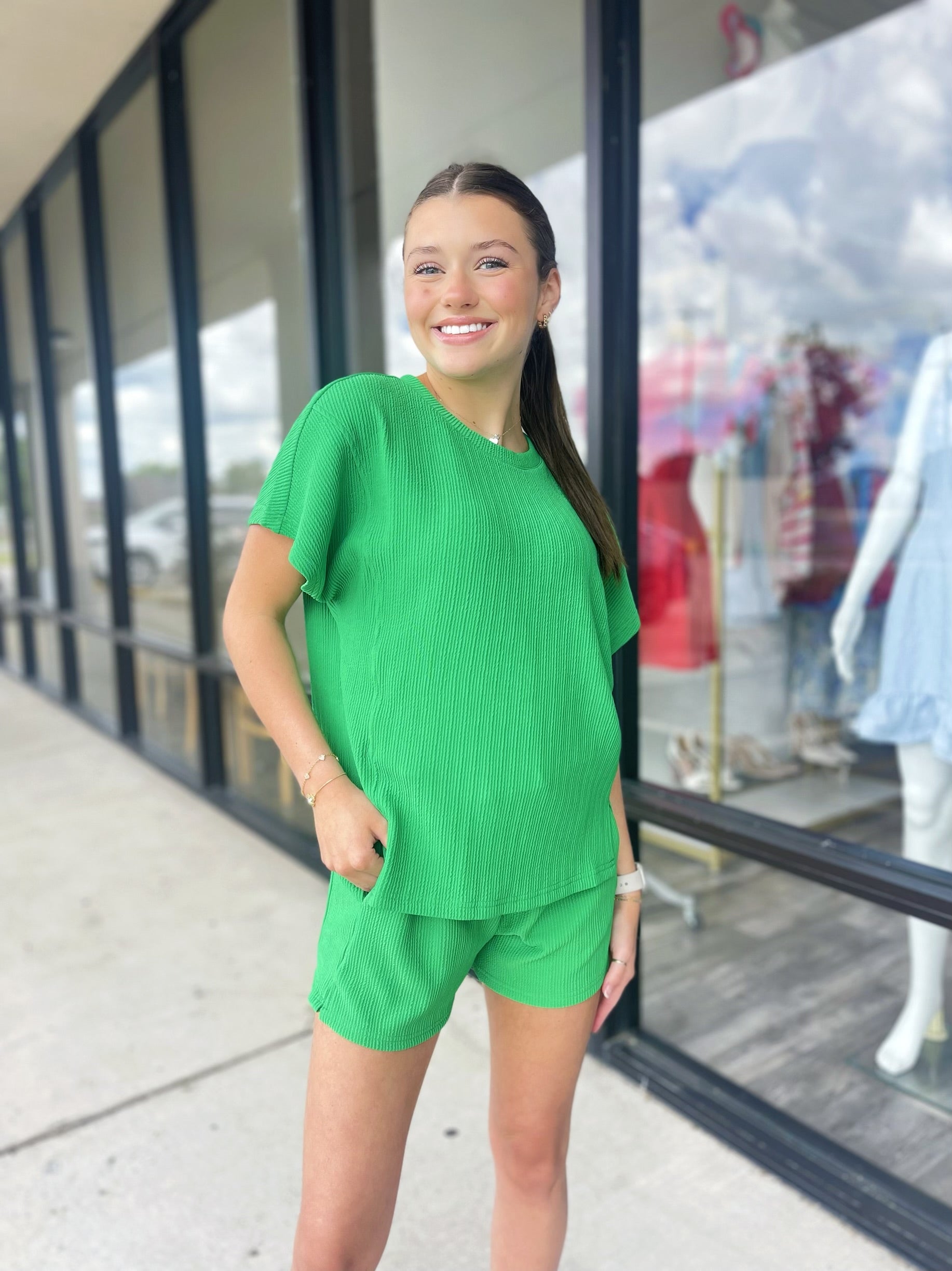 KEEPING IT KELLEY SHORTS 8322