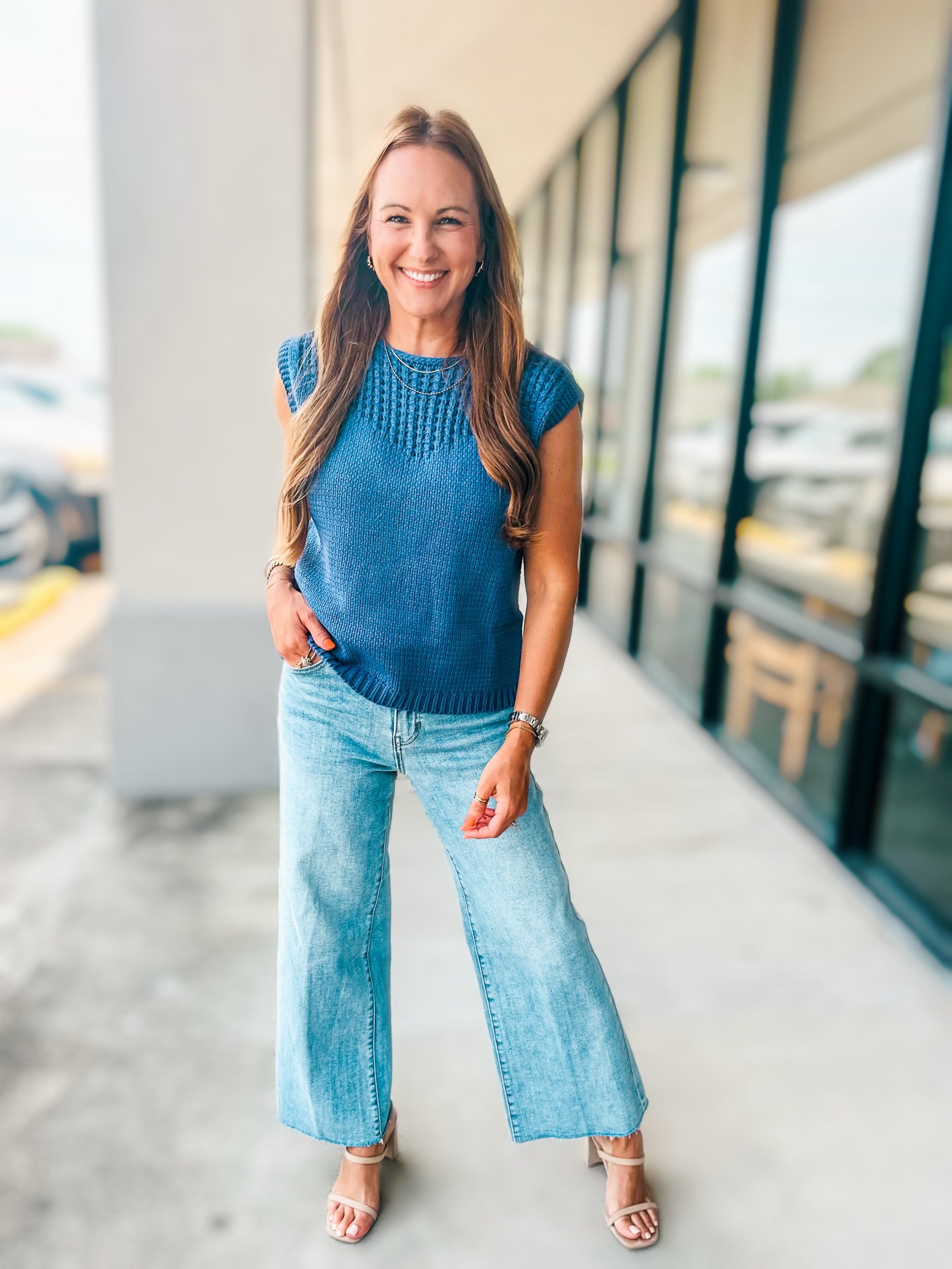 BLUE CHARM TOP