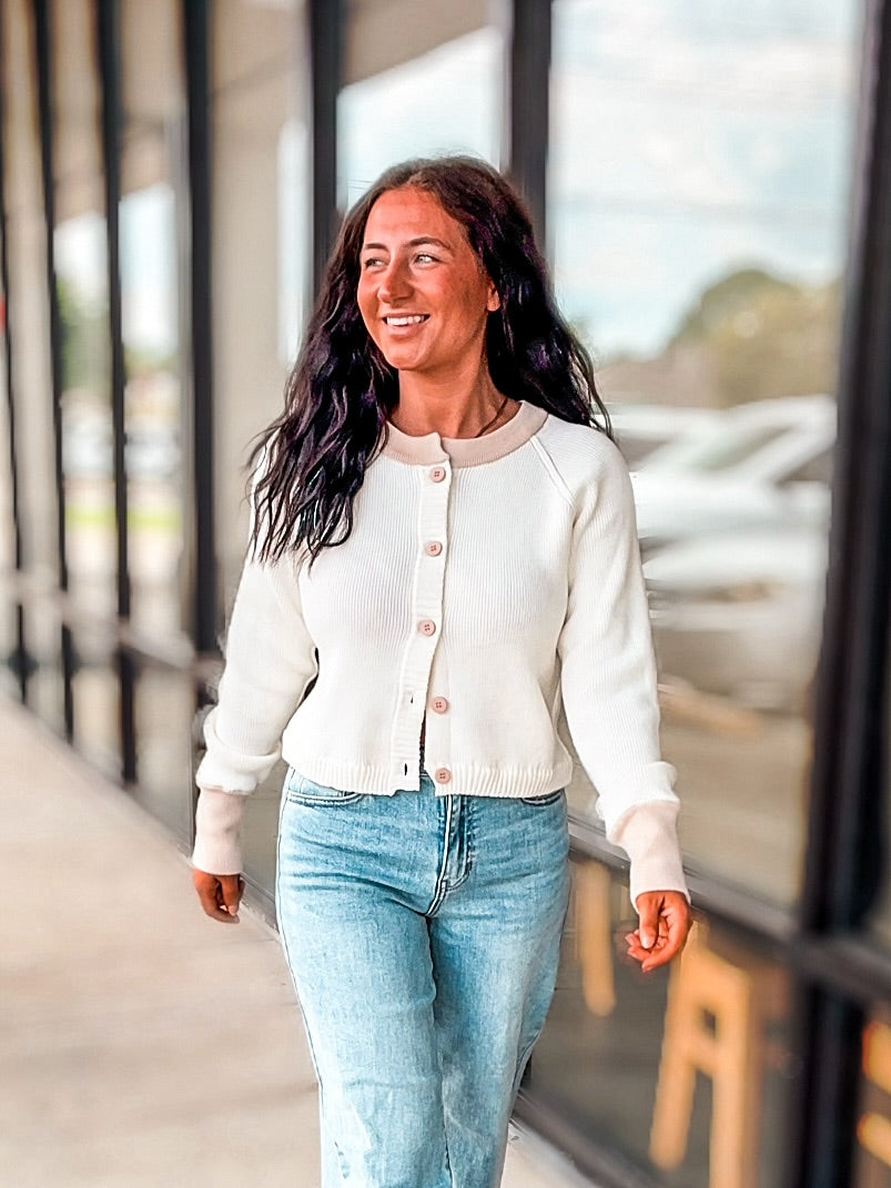 SWEET STROLL CARDIGAN