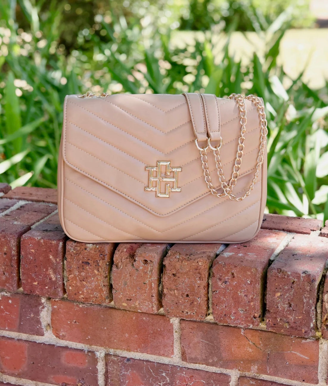 MIA CROSSBODY