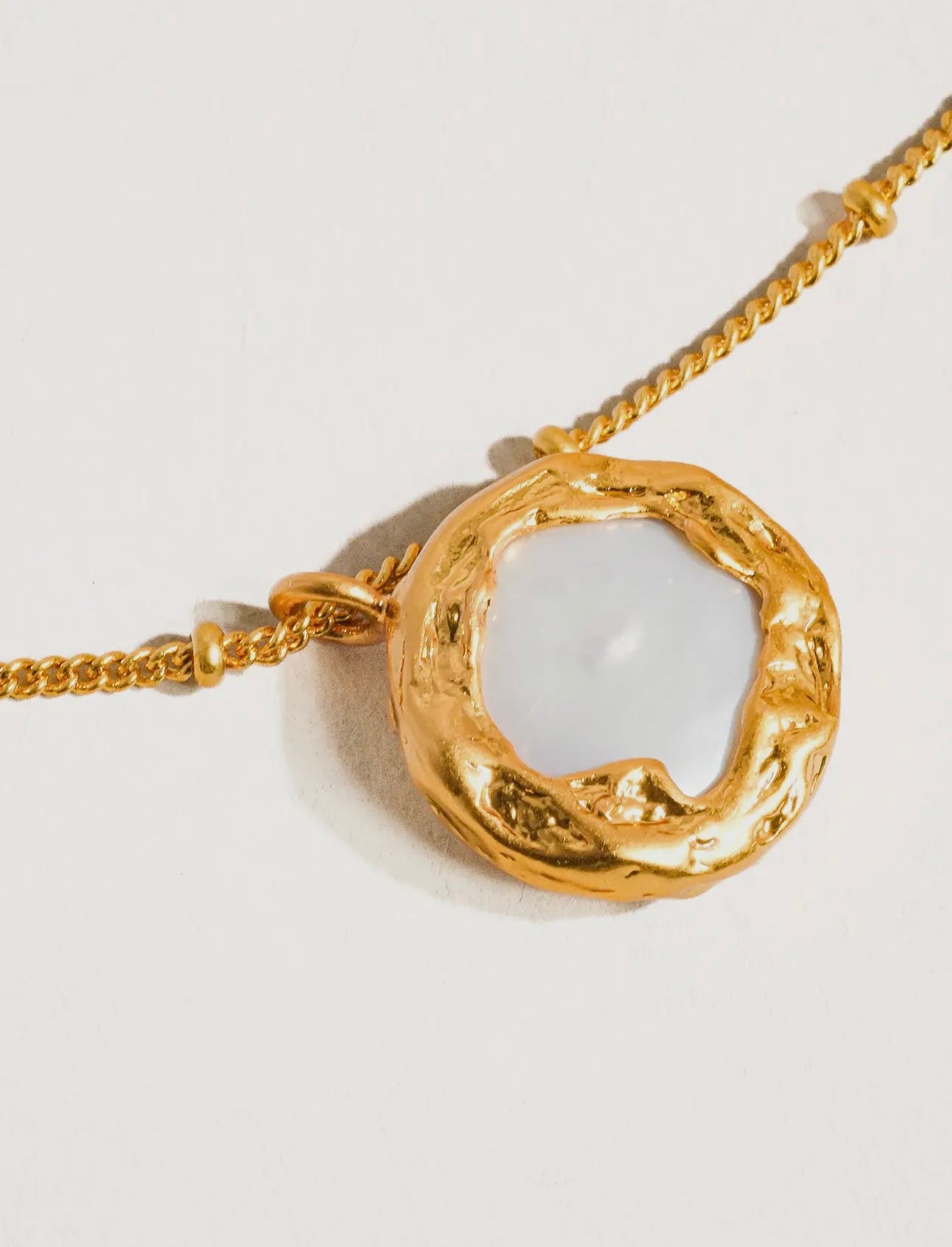 LYDIA PEARL NECKLACE