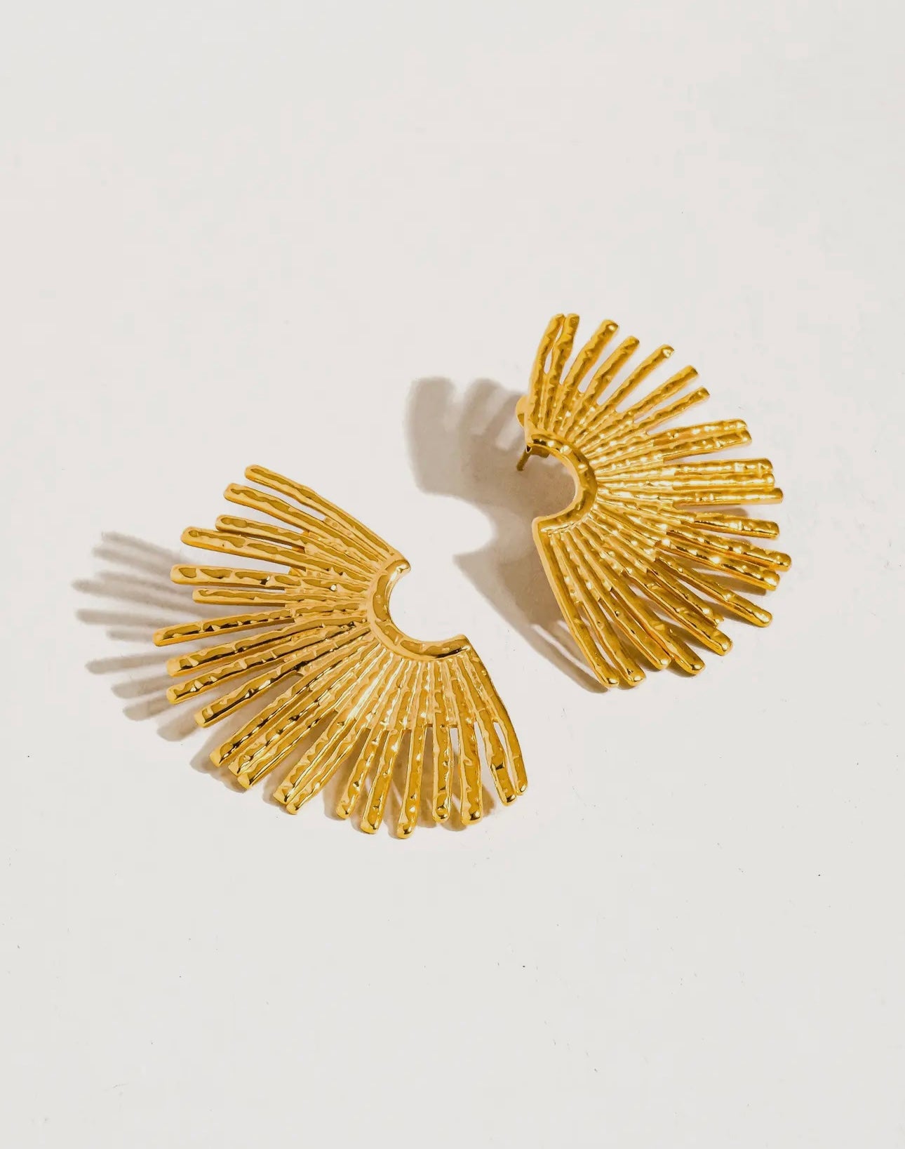 BISOUS SUNBURST EARRINGS