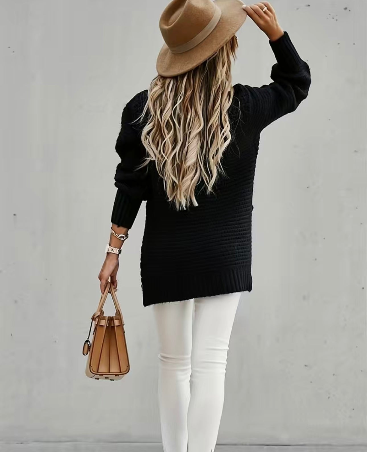 HIGH NECK KNIT SWEATER