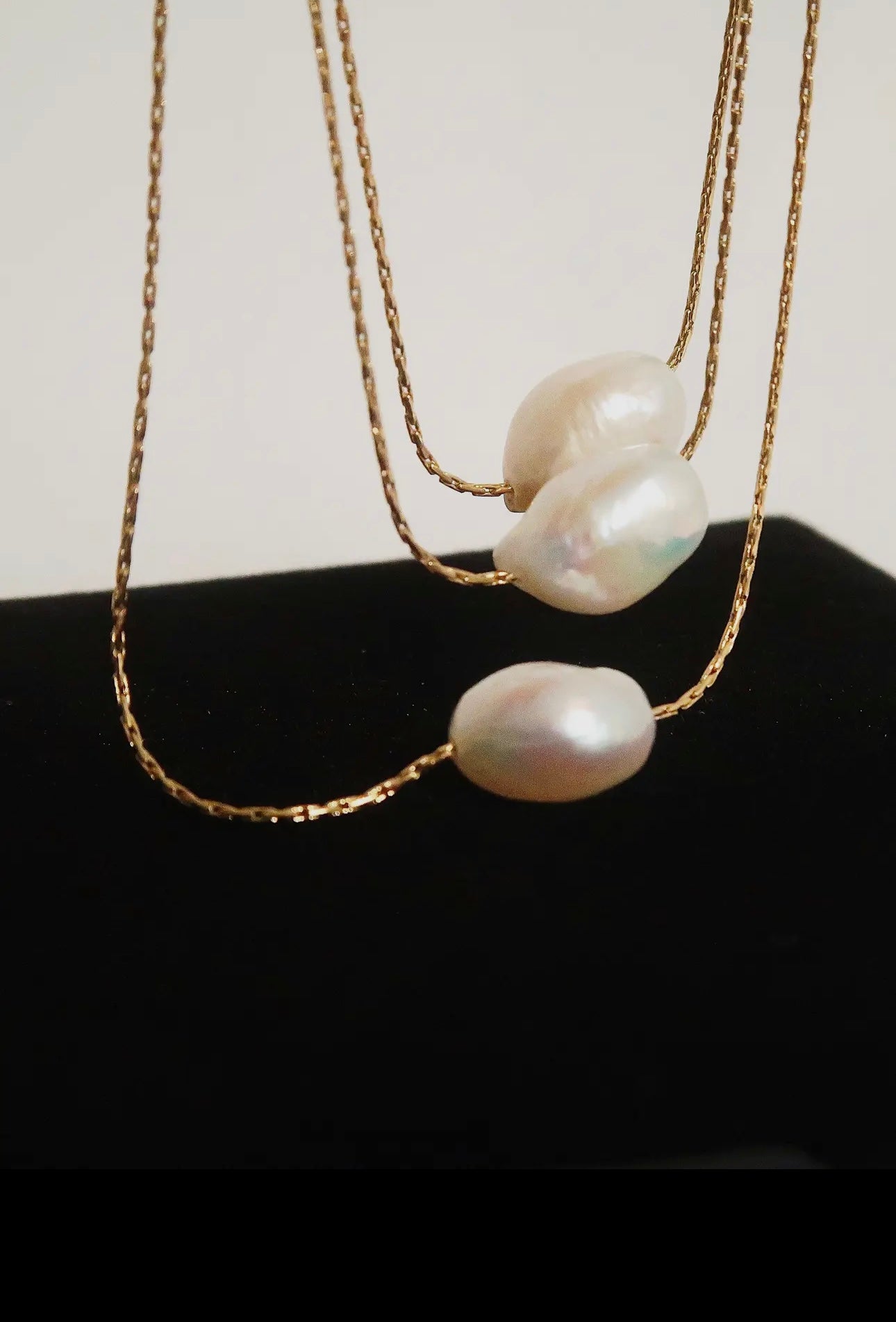 WR KINNEY NECKLACE