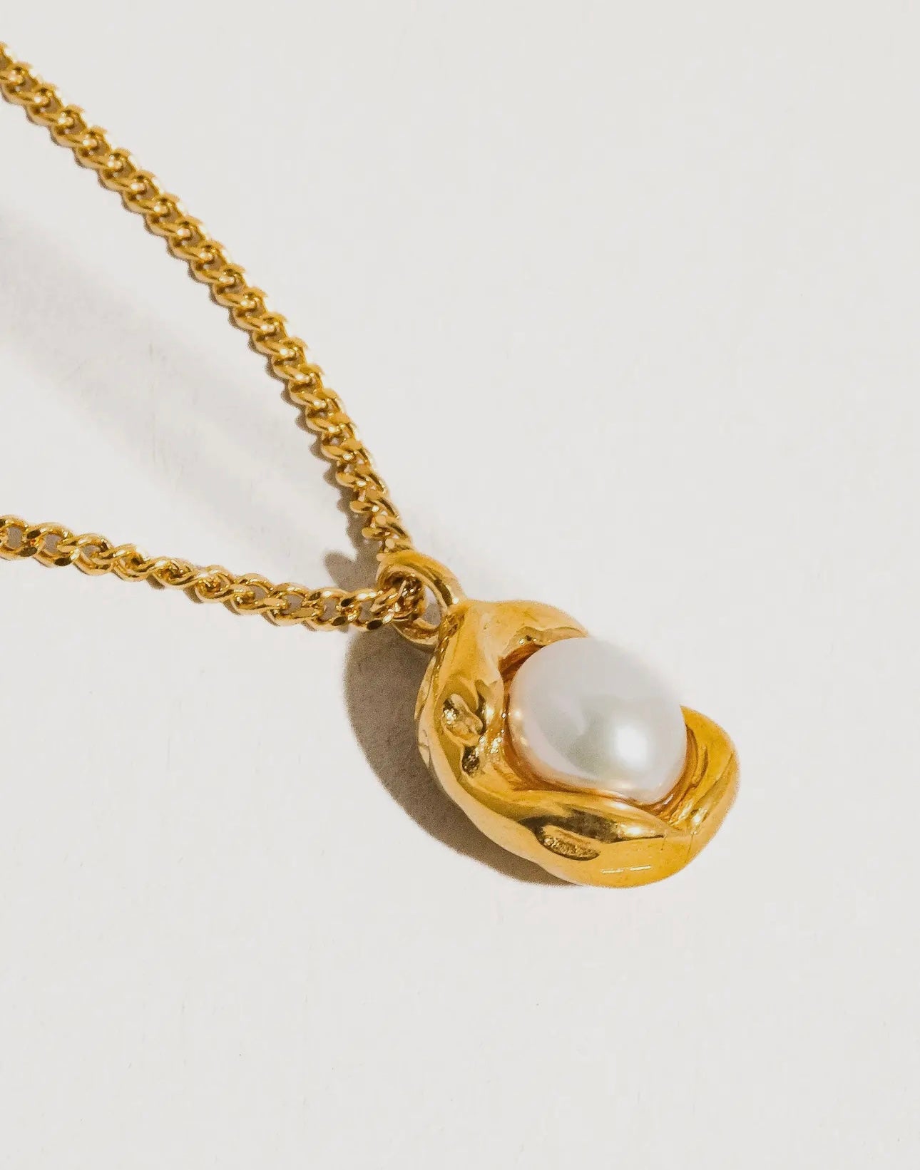 WR ZAKAI NECKLACE