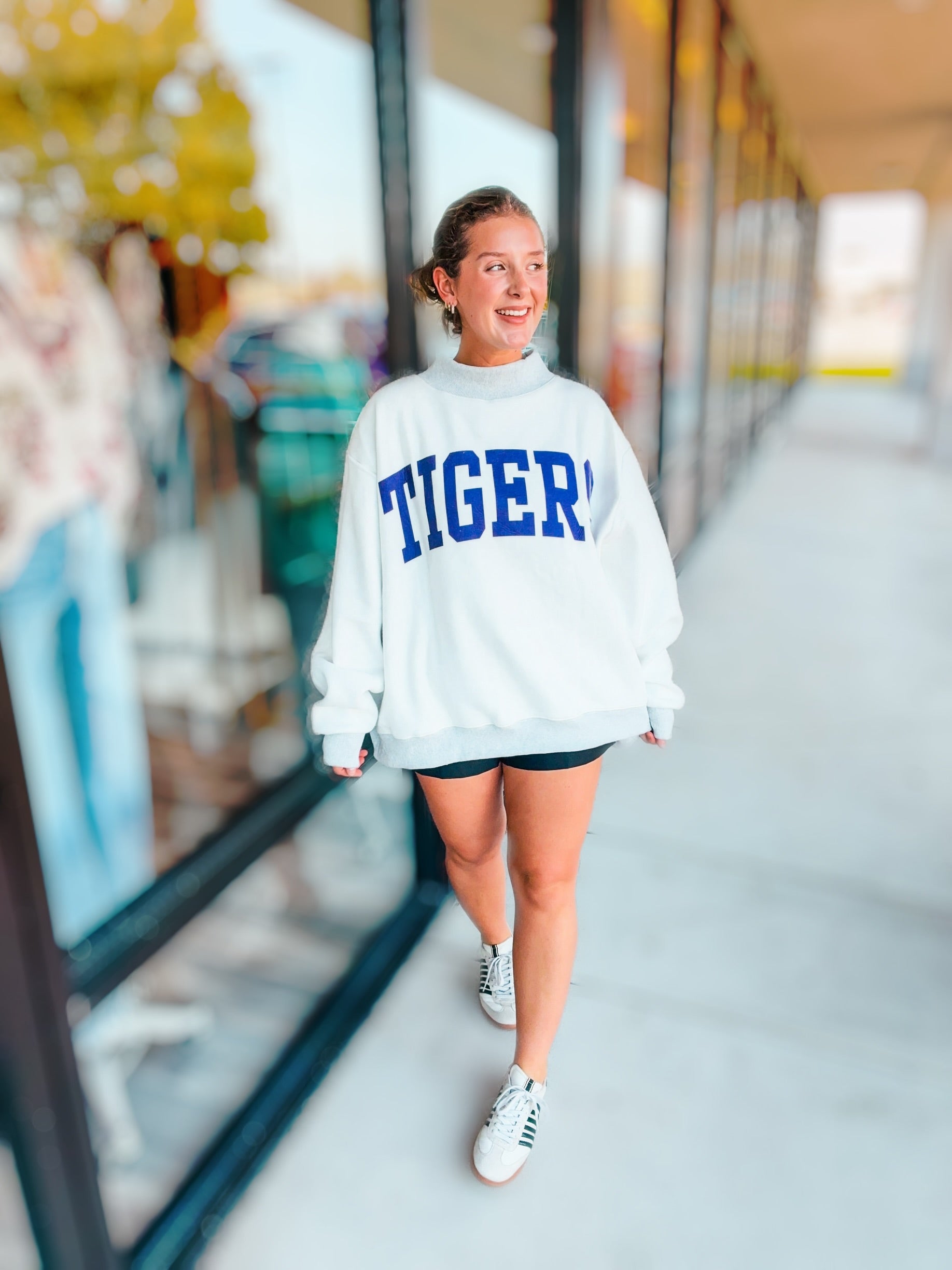 DOUBLE TAKE SWEATSHIRT