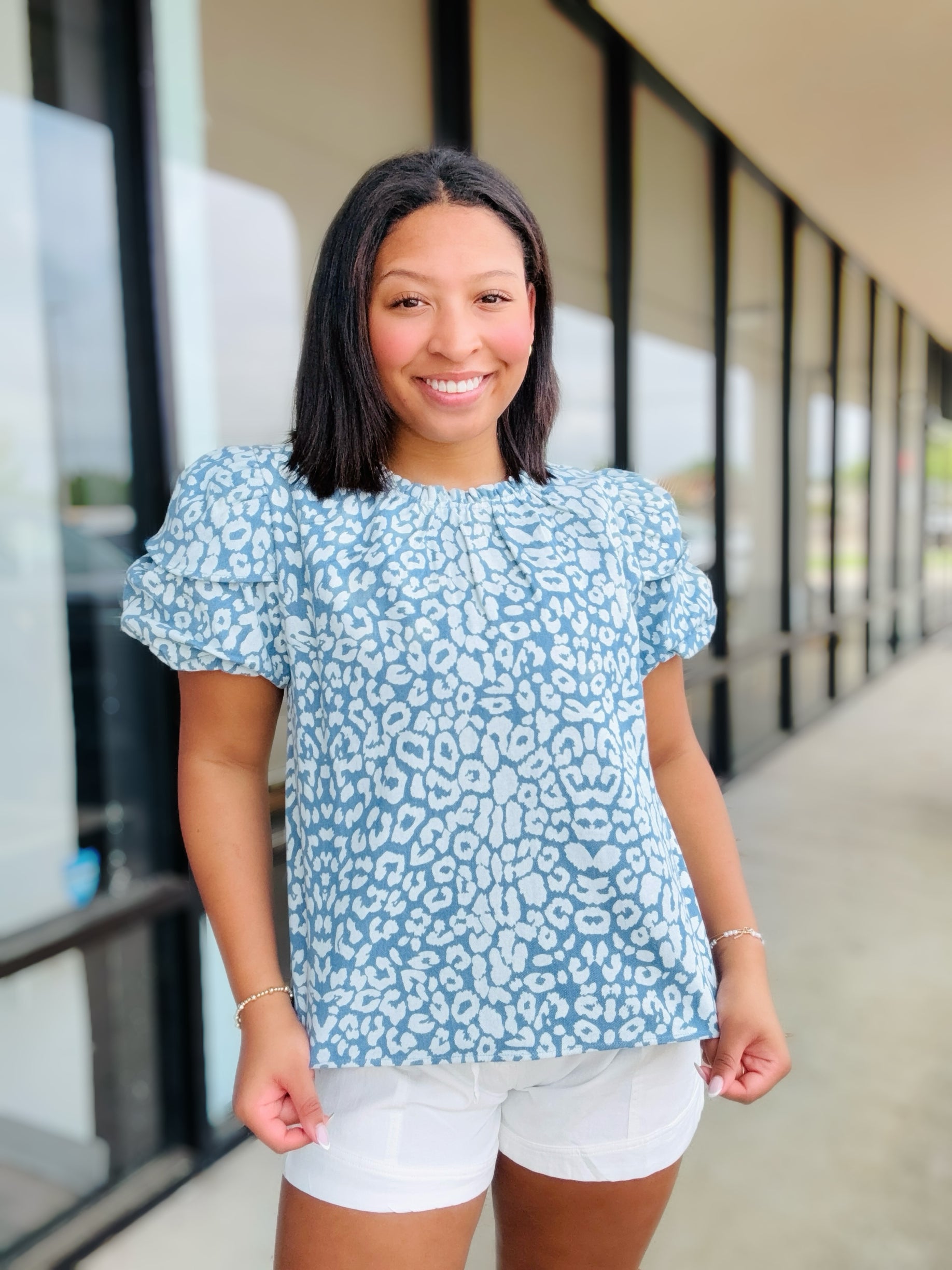WILDLY CHIC TOP