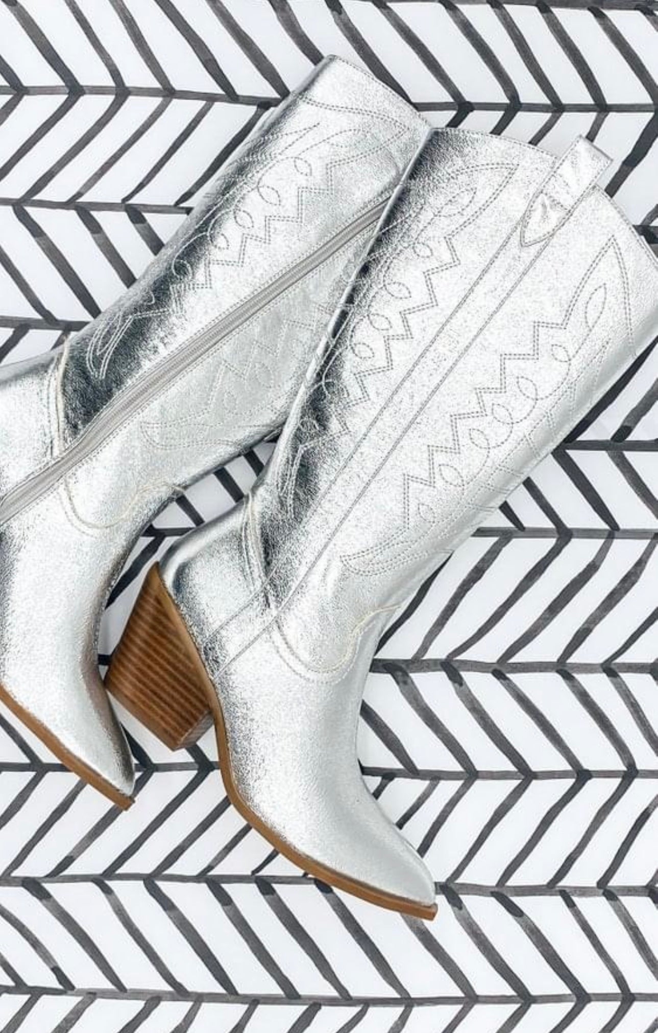 HOWDY SILVER METALLIC BOOT